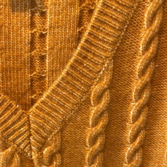 Cable Knit Sweater Vest Gold Mustard Cupcakes‎ and Cashmere Size L - Picture 4 of 7